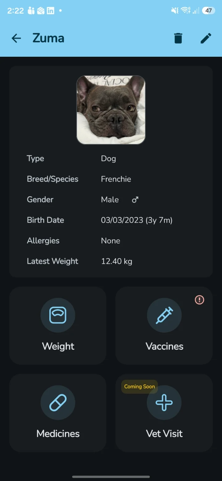 Zuma's dog profile in Pet Health Tracker Reminder showing pet information and the Vaccines section.